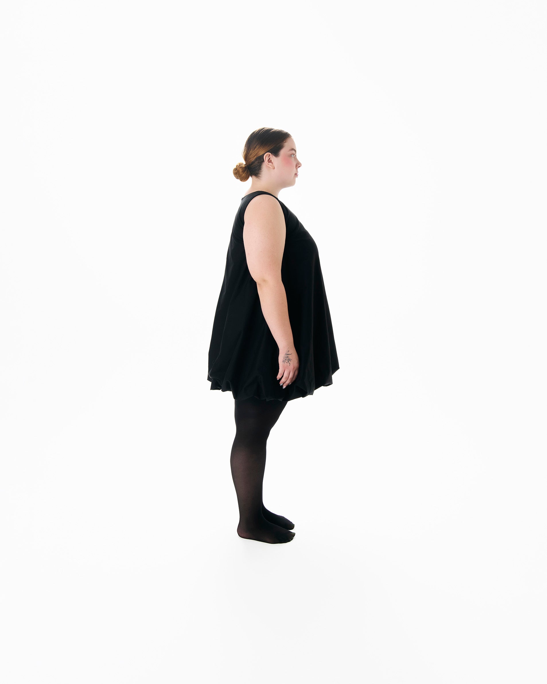 VESTIDO CIRCULAR NEGRO #1