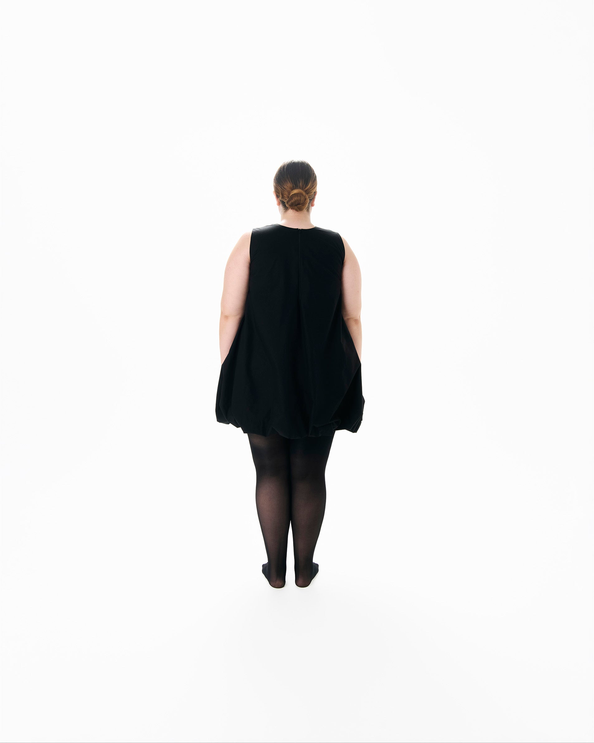 VESTIDO CIRCULAR NEGRO #1