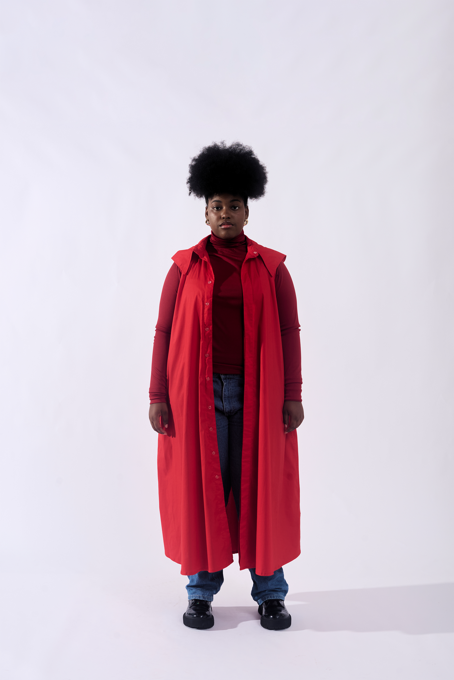 ABRIGO / VESTIDO CON CAPOTA ROJO #1